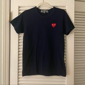 Commes des Garcons PLAY red emblem t-shirt